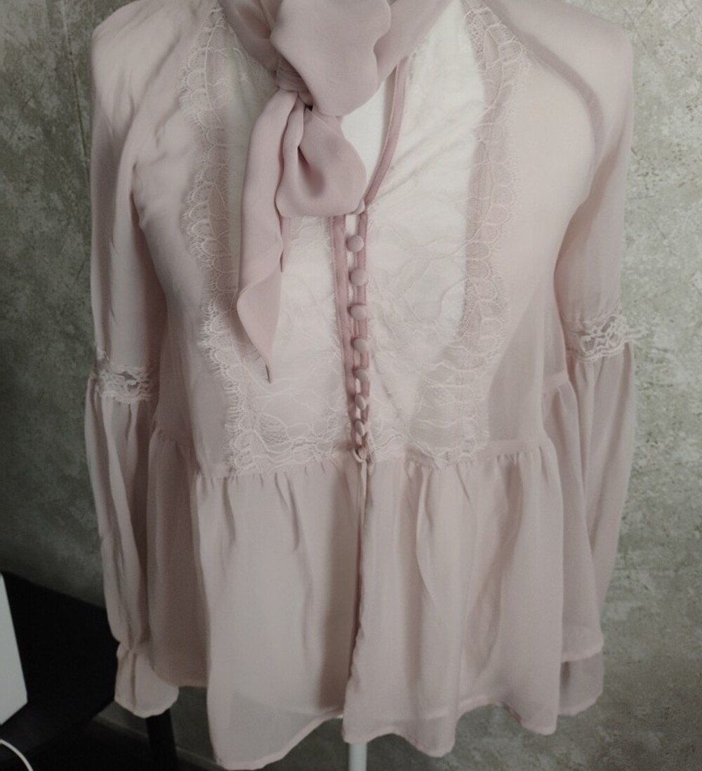 Free People Soft Blush Pink Lace Peasant Blouse with Neck Tie/Prairie, Fairy - Picture 2 of 13
